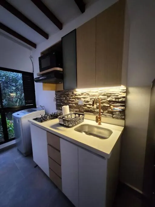 Apartaestudio En El Poblado Medellín 0*,  Kolombiya