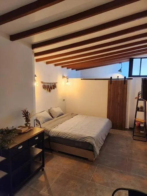 Apartaestudio En El Poblado Medellín